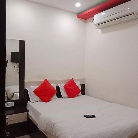 Hotel Nahta Palace Ujjain Extérieur photo